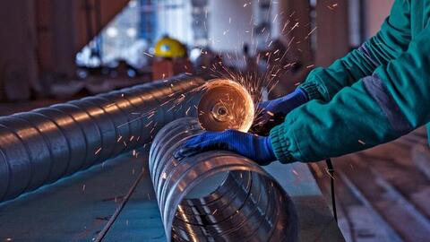 Giá thép tăng cao doanh nghiệp xây dựng "ngộp thở"