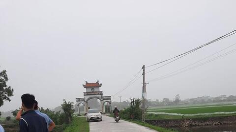 Đất quê “ngáo giá”, nhà đầu tư “lắc đầu”