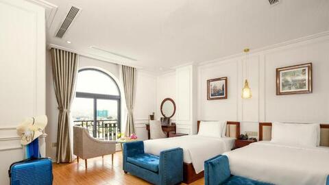 Loạt khách sạn 4 sao Đà Nẵng giá rẻ ngỡ ngàng cho dịp lễ 30/4-1/5: Giá trên dưới 600.000 đồng/đêm, vị trí ngay trung tâm, ăn sáng miễn phí