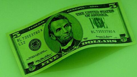 Ứng dụng sắp ra mắt của start-up này sẽ trả cho bạn 5 USD nếu bạn không uống rượu