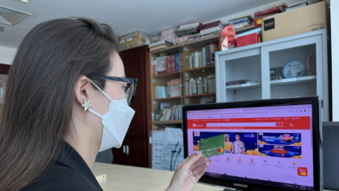 Coi chừng "bay màu" thẻ tín dụng!