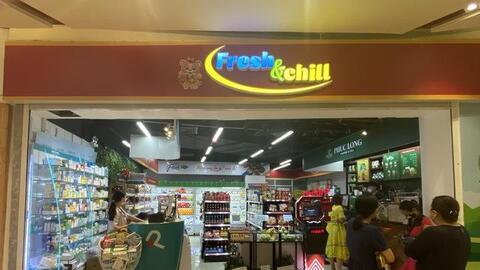 Thời của dược phẩm đã đến: Chuỗi bán lẻ bùng nổ với 4 đại gia Pharmacity - Long Châu - Phúc Khang - Phano, phân phối và sản xuất cũng sôi nổi theo