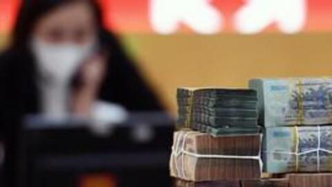 Đang tập trung xử lý nợ xấu mà ngân hàng vẫn lãi lớn