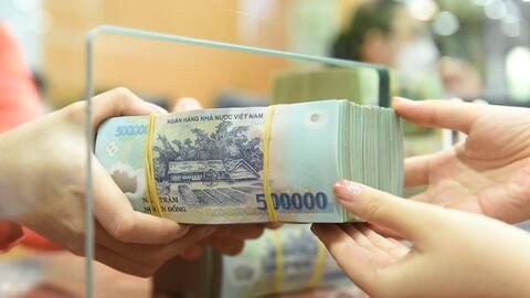 Lãi suất qua đêm liên ngân hàng giảm phiên thứ hai liên tiếp, xuống dưới 2%