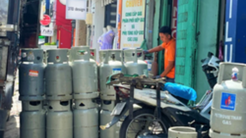 Giá gas tăng tháng thứ 4 liên tiếp