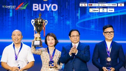 Startup biến ‘đồ ăn thừa’ thành túi sinh học dai như nhựa, giá thành chỉ tương tự túi giấy trở thành quán quân Techfest 2023