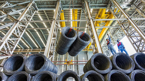 Tiêu thụ thép của Hòa Phát tháng 11 tăng cả 3 miền, tổng sản lượng 709.000 tấn