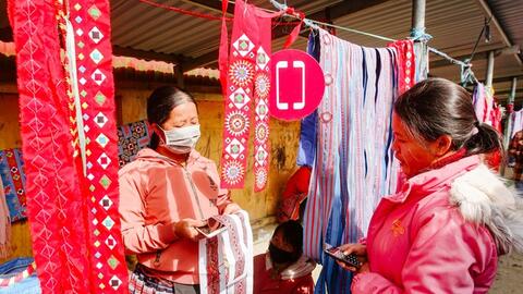 Nỗ lực phổ cập thanh toán không tiền mặt ở Việt Nam