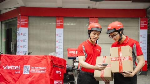 Công ty giao vận ‘nhà người ta’: Cận Tết xử lý tới 2 triệu đơn/ngày, tăng luôn thu nhập cho shipper tới 60%