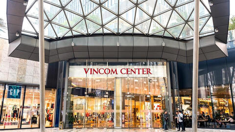 Nóng: Vingroup thoái vốn Vincom Retail
