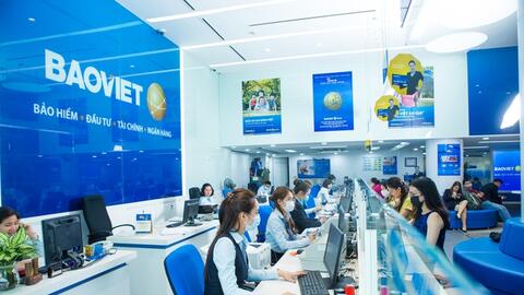 Xáo trộn trên bảng xếp hạng thương hiệu bảo hiểm tốt nhất Việt Nam: Manulife tụt hạng mạnh nhất, từ ngôi Á quân "bay" luôn khỏi top 5