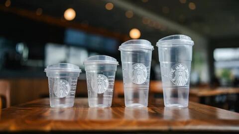 Starbucks vừa thực hiện thay đổi lớn chưa từng có