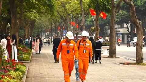 EVNHANOI gác cho nguồn điện thông suốt dịp lễ 30/4 - 1/5