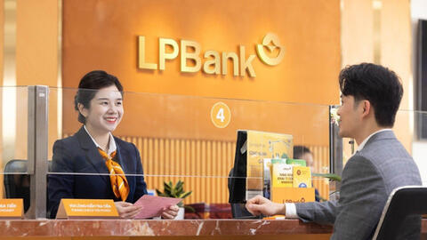 Ngân hàng Bưu điện Liên Việt vừa tiếp tục tăng mạnh lãi suất tiết kiệm, lần thứ hai điều chỉnh trong tháng 6