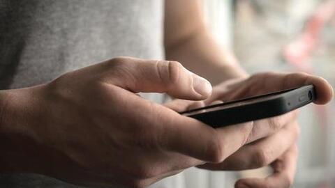 Chủ thẻ tín dụng của ngân hàng này lưu ý: Từ ngày 1/9 bắt đầu thu phí tin nhắn biến động số dư