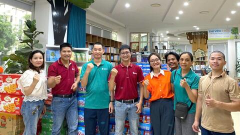 Agami gửi 1.000 cuốn vở tặng học trò vùng bão, lũ