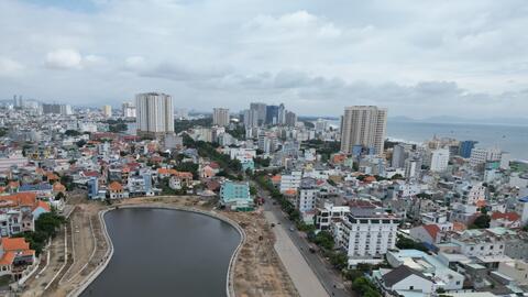 Thu hút vốn đầu tư trong và ngoài nước tăng mạnh