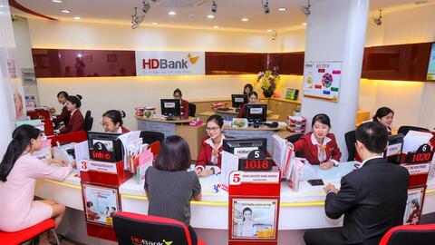 Lãi suất ngân hàng HDBank mới nhất tháng 10/2024: Gửi kỳ hạn nào có lãi suất cao nhất