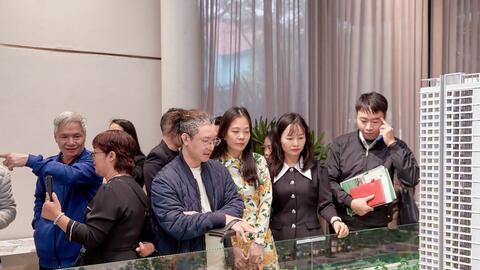 Người mua nhà “dồn” về Tây Nam Linh Đàm, Hanoi Melody Residences