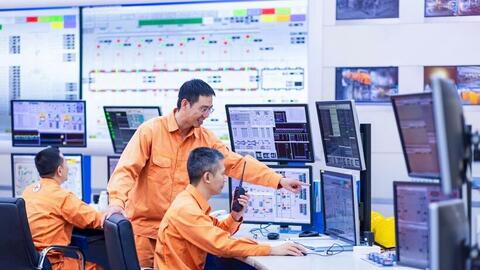 EVNGENCO1 sản xuất đạt 18,7 tỷ kWh trong 6 tháng năm 2025