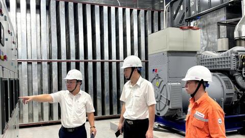 EVNHANOI đảm bảo cấp điện dịp kỉ niệm 80 năm Cách mạng Tháng Tám và Quốc khánh 2/9