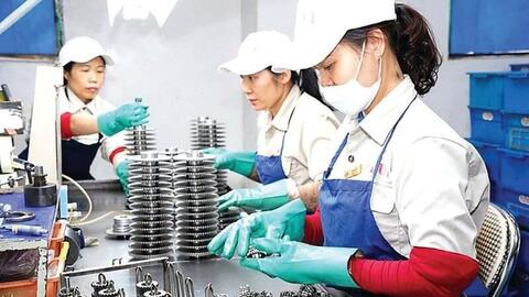 Việt Nam cần tận dụng lợi thế để phát triển hơn nữa ngành công nghiệp hỗ trợ
