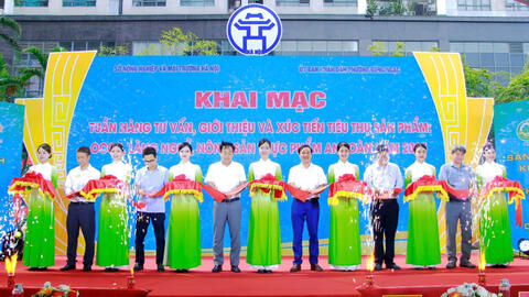 50 gian hàng OCOP của 14 địa phương 'hội tụ' tại Hà Nội