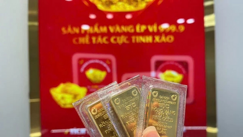 Giá vàng hôm nay 30/09/2025: Lần đầu vượt ngưỡng 3.800 USD