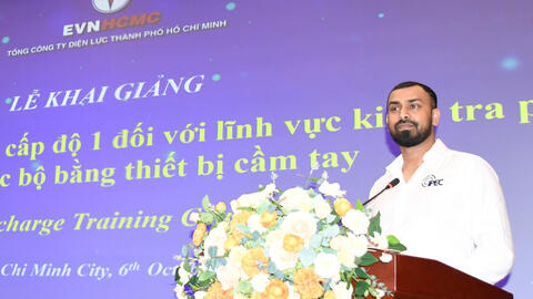 EVNHCMC khai giảng khóa đào tạo quốc tế kiểm tra phóng điện cục bộ