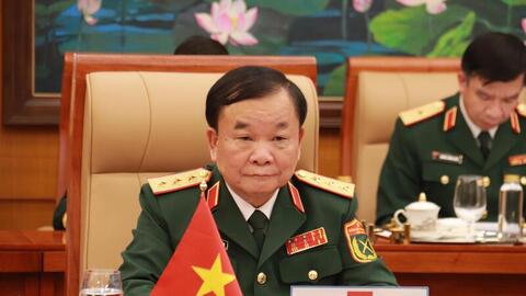 Việt Nam - Ấn Độ tăng cường hợp tác công nghiệp quốc phòng