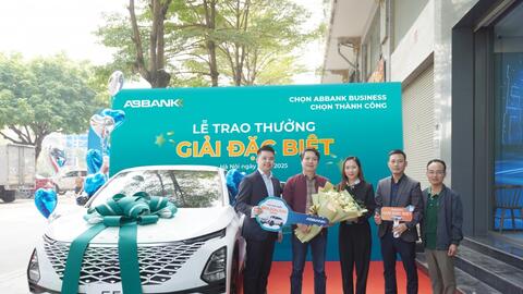 ABBANK trao giải thưởng lớn dành cho doanh nghiệp đồng hành cùng ABBANK Business