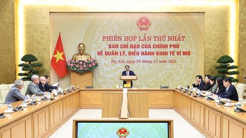 Thủ tướng: Ưu tiên ổn định kinh tế vĩ mô trong năm 2026