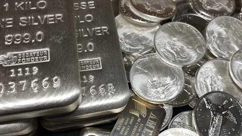 Giá bạc hôm nay 16/1/2026: Đồng loạt sụt giảm