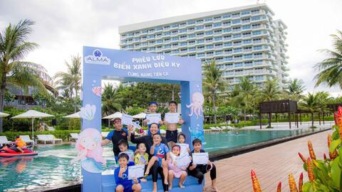 Alma Resort Cam Ranh khởi động kỳ nghỉ hè ý nghĩa cho gia đình với hoạt động kết hợp nhà vô địch bơi quốc gia Ánh Viên
