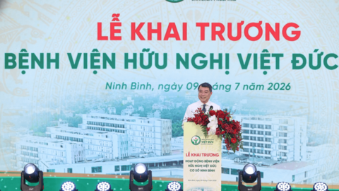 Thủ tướng Lê Minh Hưng: Đầu tư cho y tế không chỉ để phục vụ khám, chữa bệnh mà còn để đầu tư cho tương lai