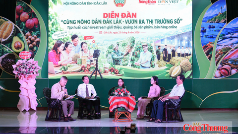 Đắk Lắk: Nông dân lập nhóm bán hàng online, liên kết mở rộng thị trường