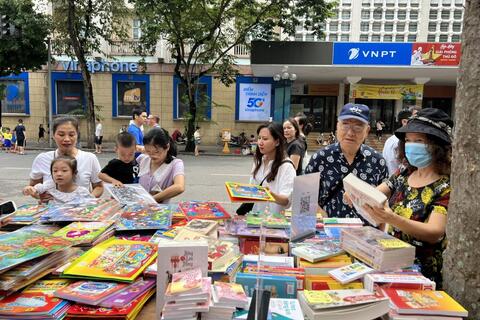 Hội sách Hà Nội 2025 lan tỏa tri thức và văn hóa đọc