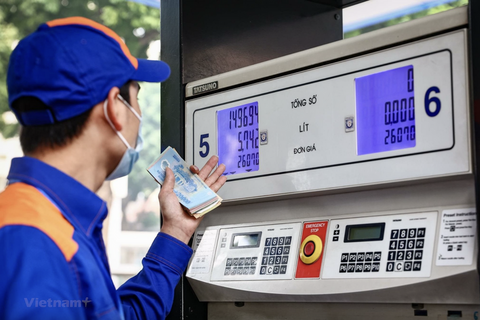 Giá xăng dầu giảm đồng loạt trong kỳ điều hành ngày 9/10