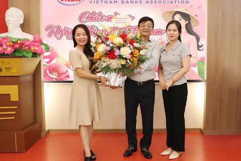 Hiệp hội Ngân hàng Việt Nam tổ chức lễ kỷ niệm ngày Phụ nữ Việt Nam 20/10