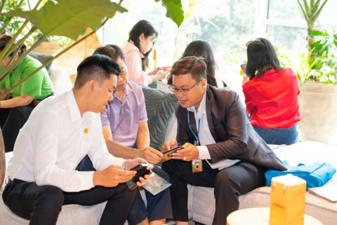 “Lỗ hổng” nghề môi giới bất động sản