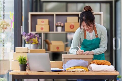 Hộ kinh doanh có thêm công cụ quản lý dòng tiền minh bạch với giải pháp từ ABBANK và sổ bán hàng