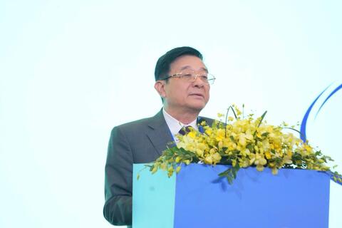 Sự chuyển mình của ngân hàng bán lẻ Việt Nam: Cơ hội trong tăng trưởng