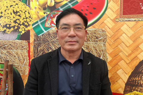 Doanh nghiệp gấp rút hoàn tất gian hàng trước tổng duyệt Hội chợ Mùa Xuân