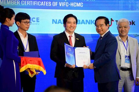 TP. Hồ Chí Minh ra mắt Trung tâm Tài chính Quốc tế, Nam A Bank chính thức là nhà đầu tư chiến lược