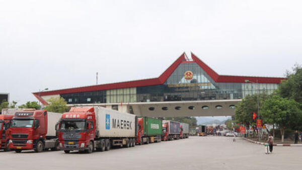 Cập nhật tin xuất nhập khẩu qua các cửa khẩu tỉnh Lạng Sơn ngày 14 - 15/3/2026
