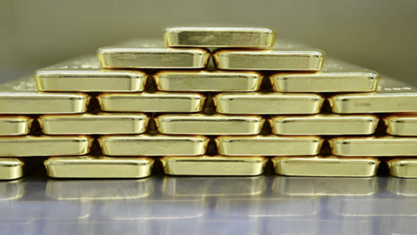 Giá vàng thế giới giảm gần 4% khi xung đột Trung Đông làm gia tăng lo ngại về lạm phát