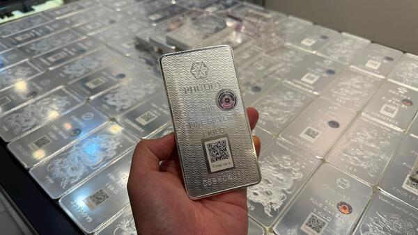 Ngày 2/4: Giá bạc giảm, giao dịch quanh 74 triệu đồng/kg