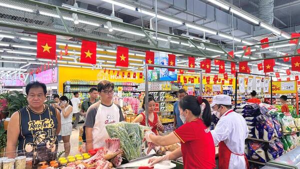 Thị trường trong nước khẳng định vai trò ‘bệ đỡ’