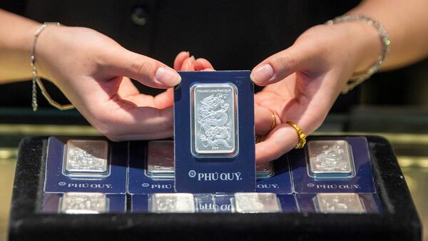 Sáng ngày 27/5: Giá bạc hồi phục, lấy lại mốc hơn 3 triệu đồng/lượng
