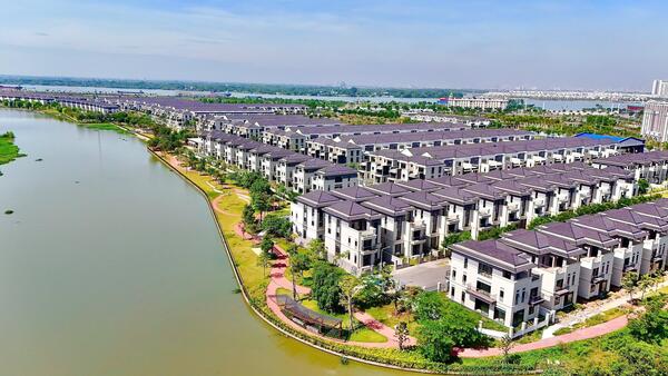 Hạ tầng phía Đông TP. Hồ Chí Minh tăng tốc, thị trường bước vào chu kỳ chọn lọc mới: Cơ hội cho các đại đô thị hiện hữu ven sông